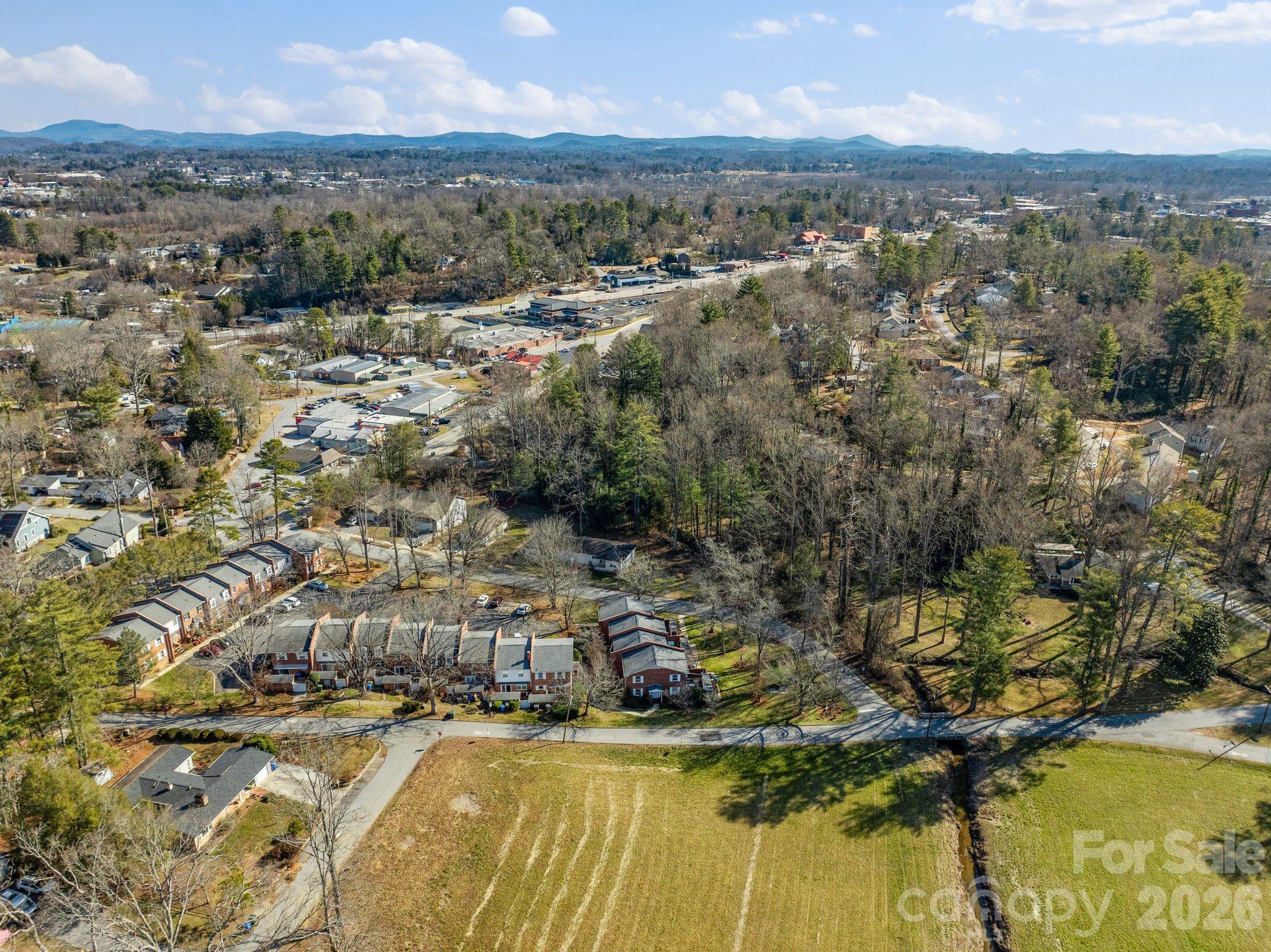 1411 Kensington Road Hendersonville NC 28791