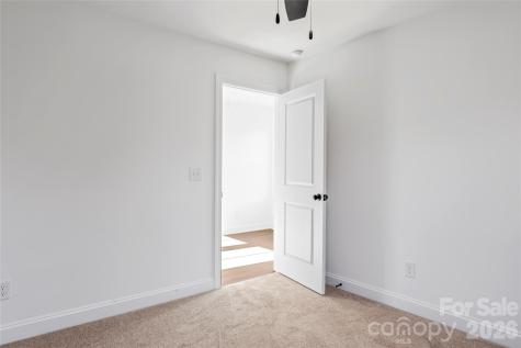 1325 Winged Way Kannapolis NC 28083