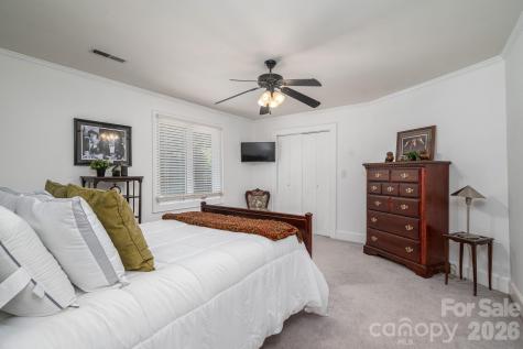 2417 Regal Drive Gastonia NC 28056