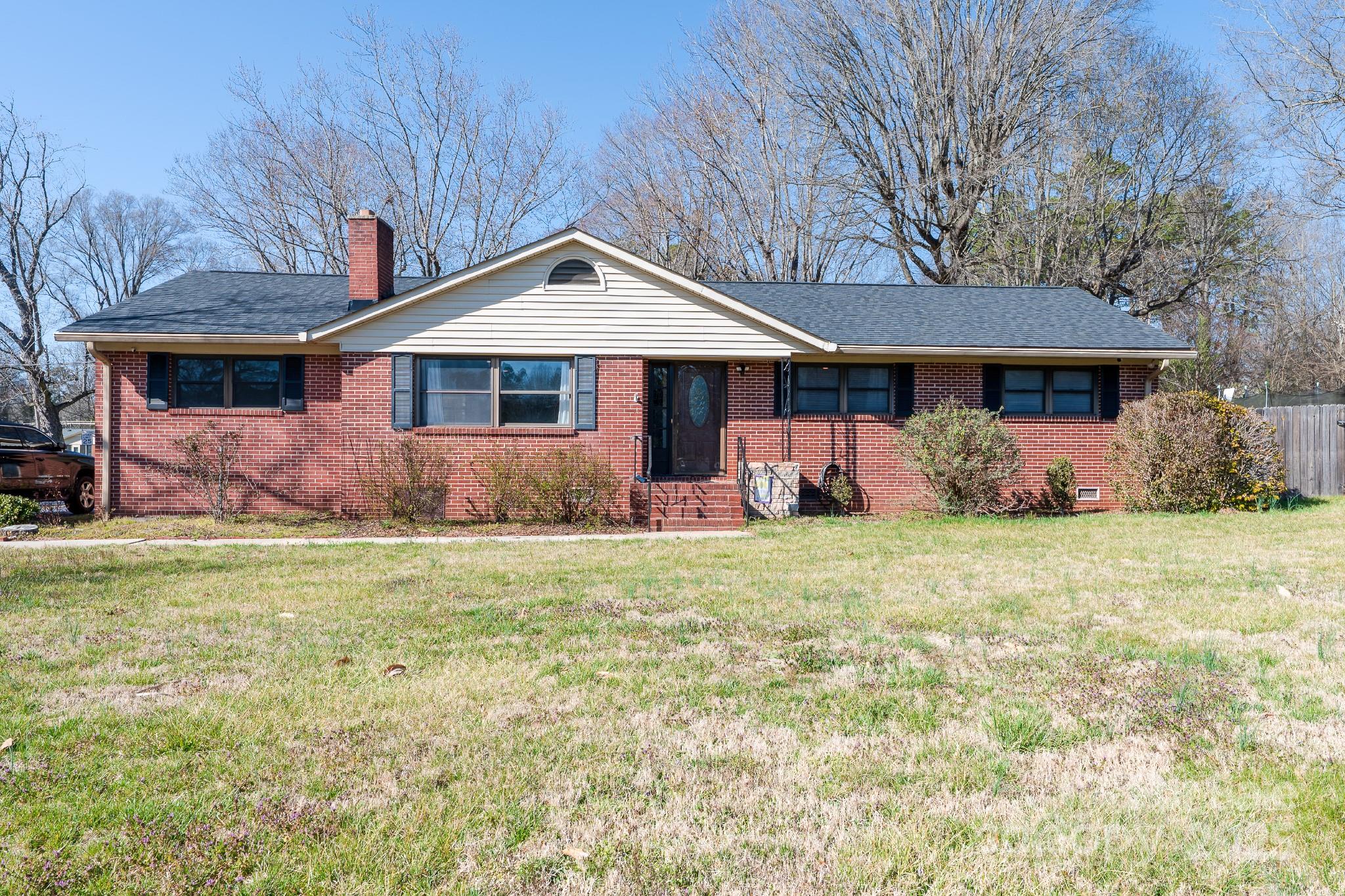 242 Coulwood Drive Charlotte NC 28214