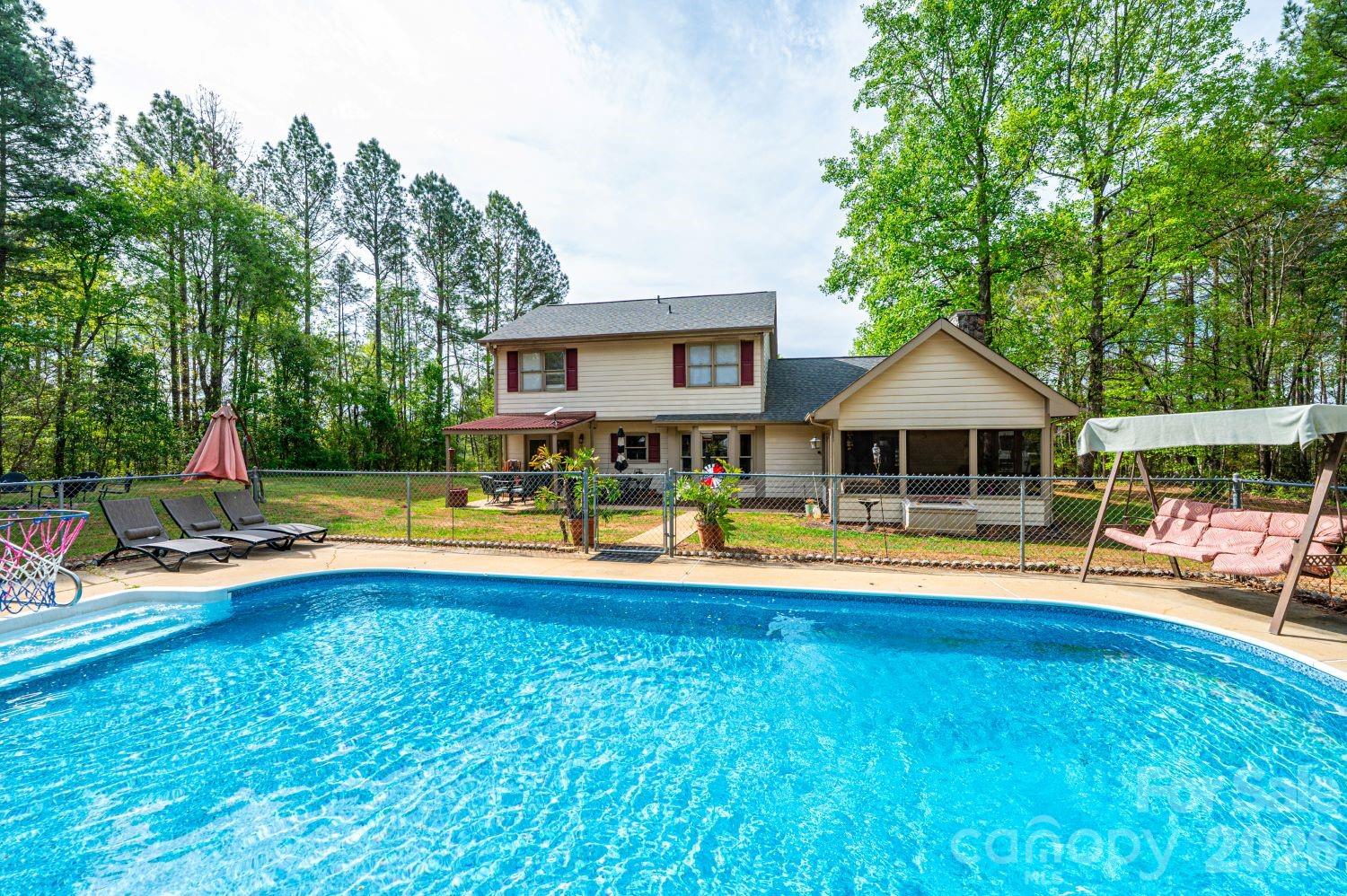 70 Sienna Drive Hickory NC 28601