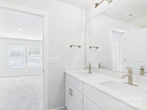 311 King Street E Kings Mountain NC 28086