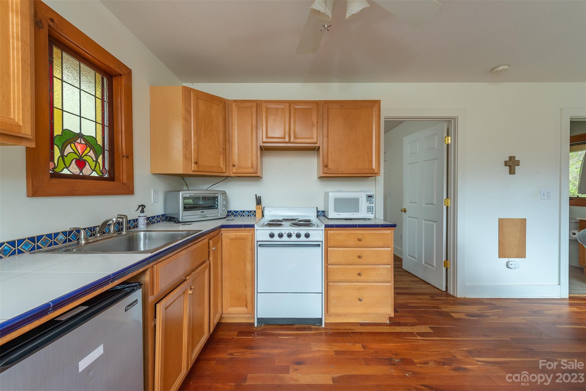 3 & 5 Summit Drive Black Mountain NC 28711