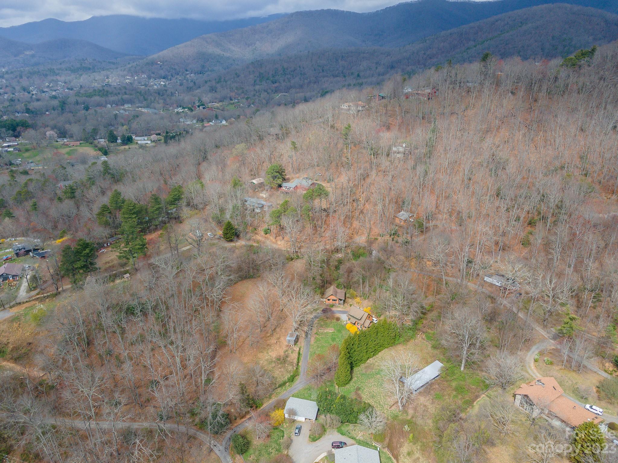 3 & 5 Summit Drive Black Mountain NC 28711