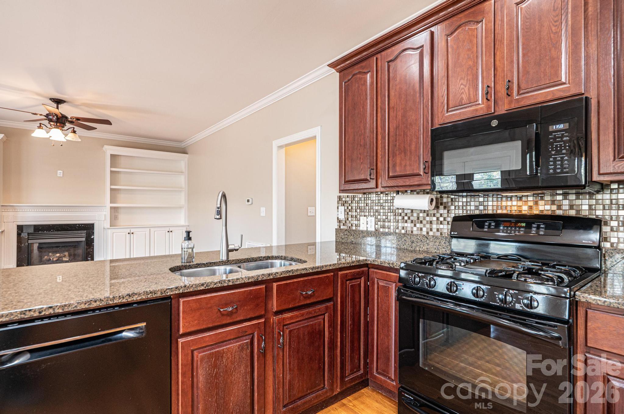 4726 Crystal Falls Avenue Hickory NC 28601