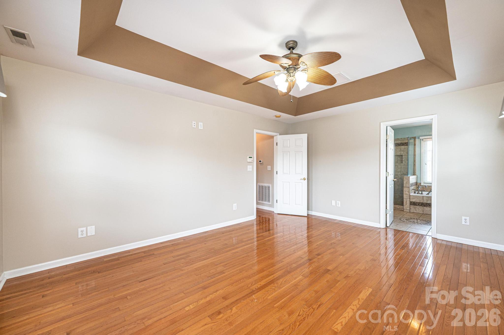 4726 Crystal Falls Avenue Hickory NC 28601