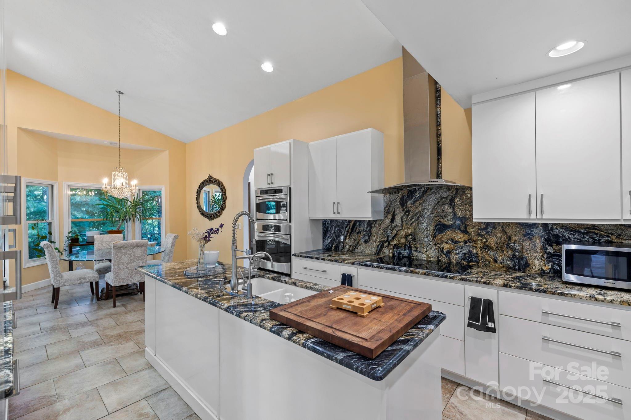 652 Avery Creek Road Arden NC 28704