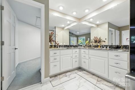 652 Avery Creek Road Arden NC 28704