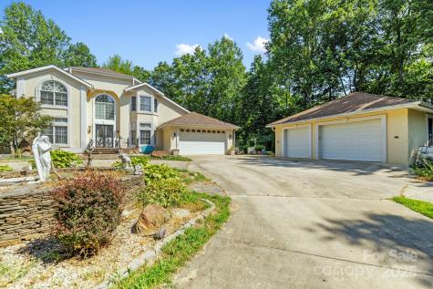 652 Avery Creek Road Arden NC 28704