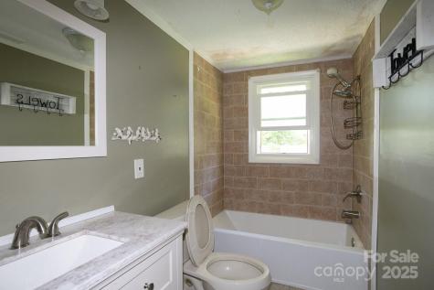 50 Taft Street Black Mountain NC 28711