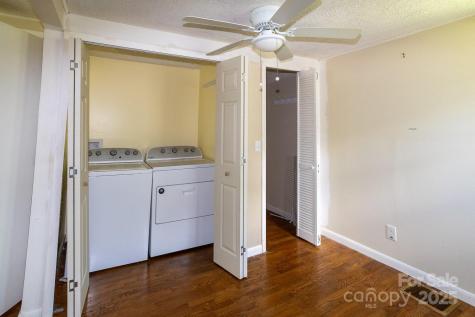 50 Taft Street Black Mountain NC 28711