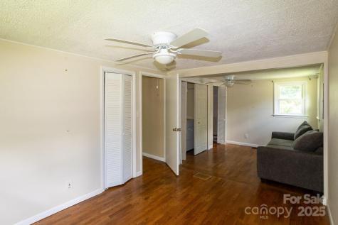 50 Taft Street Black Mountain NC 28711