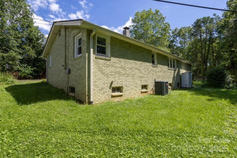 50 Taft Street Black Mountain NC 28711