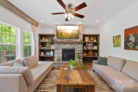 281 Crooked Creek Estate Old Fort NC 28762