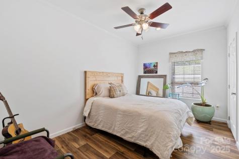 281 Crooked Creek Estate Old Fort NC 28762