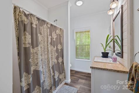 281 Crooked Creek Estate Old Fort NC 28762