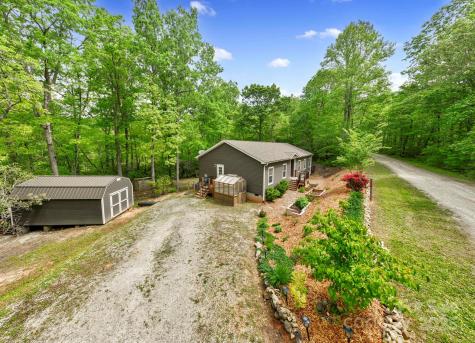 281 Crooked Creek Estate Old Fort NC 28762
