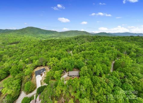 281 Crooked Creek Estate Old Fort NC 28762