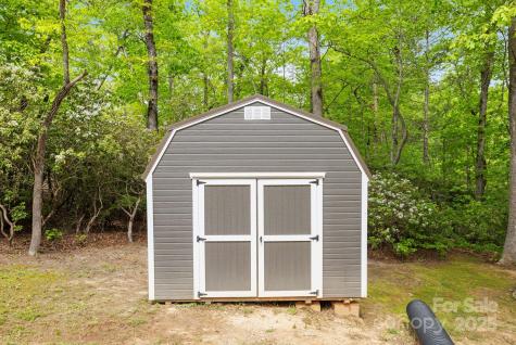 281 Crooked Creek Estate Old Fort NC 28762