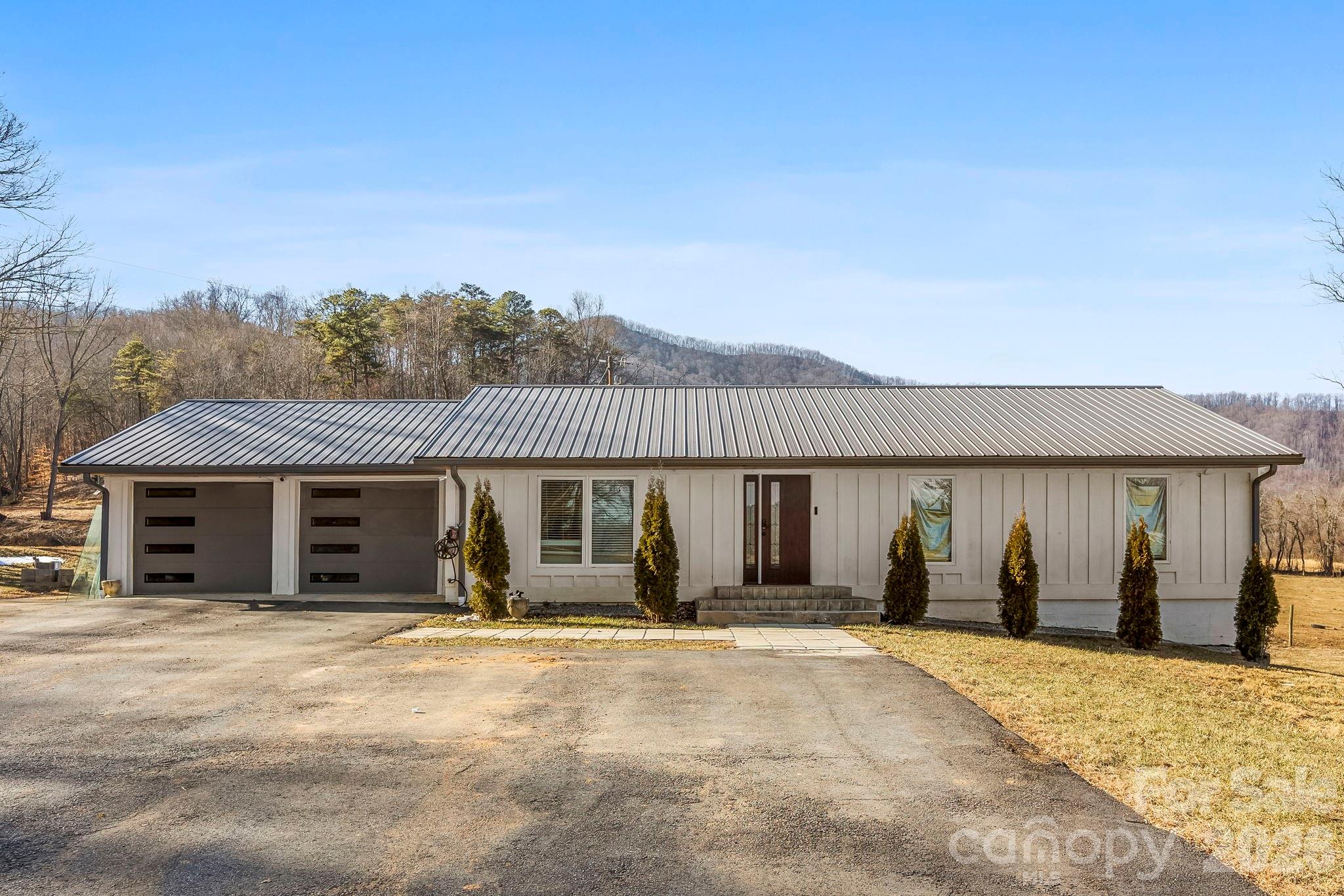 14 Selway Drive Candler NC 28715