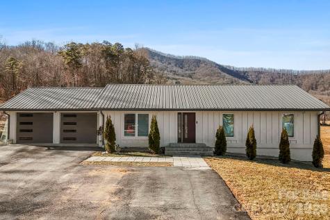 14 Selway Drive Candler NC 28715