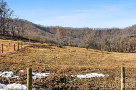 14 Selway Drive Candler NC 28715