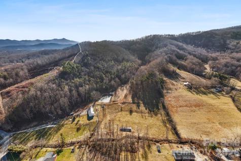 14 Selway Drive Candler NC 28715