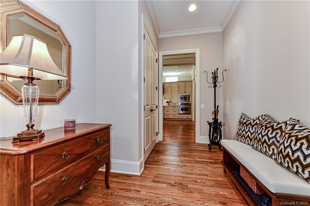 6715 Conservatory Lane Charlotte NC 28210