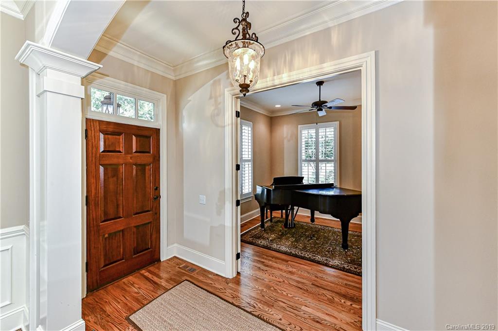 6715 Conservatory Lane Charlotte NC 28210