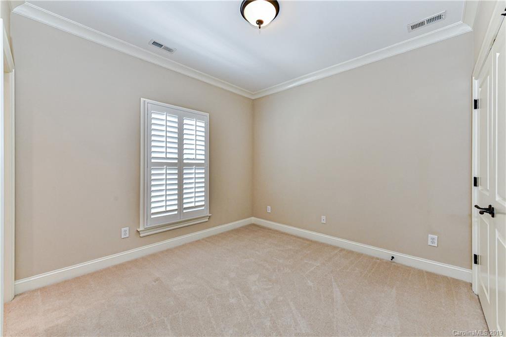 6715 Conservatory Lane Charlotte NC 28210