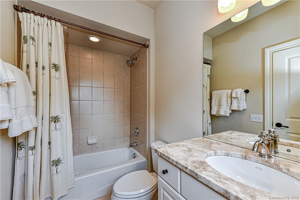 6715 Conservatory Lane Charlotte NC 28210