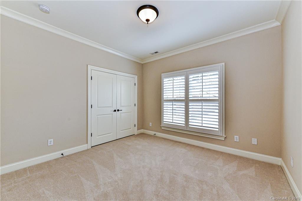 6715 Conservatory Lane Charlotte NC 28210