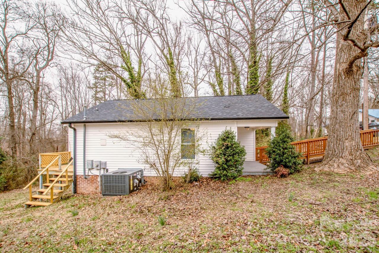 241 Pethel Street Kannapolis NC 28081