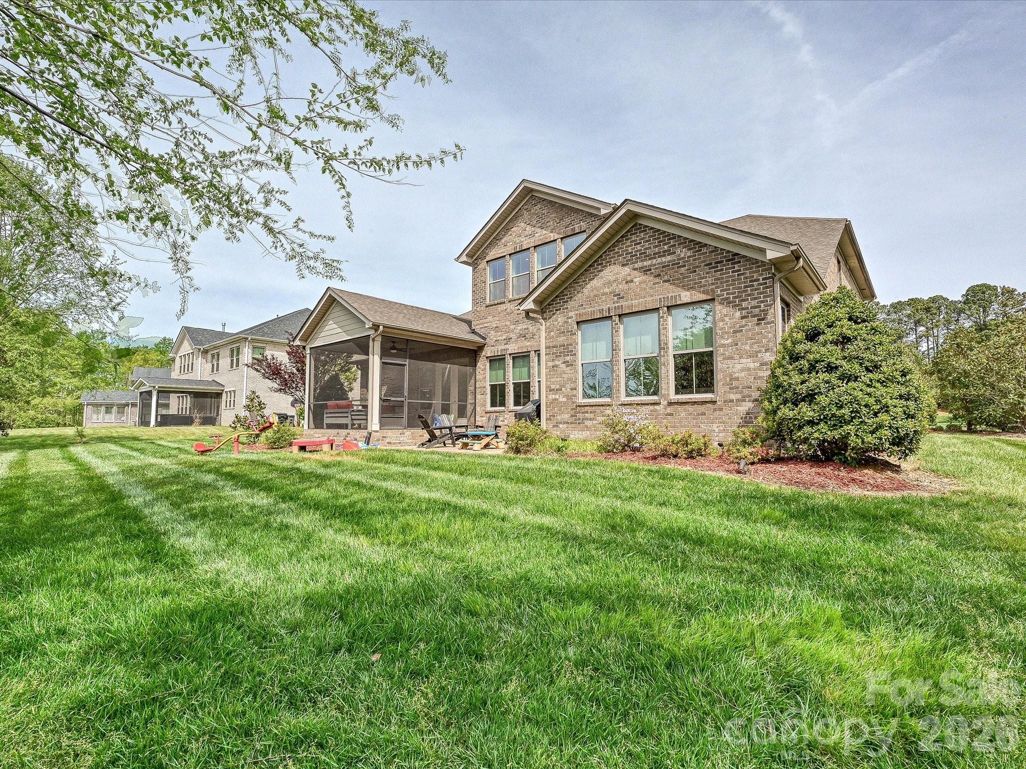101 Enclave Boulevard Matthews NC 28104