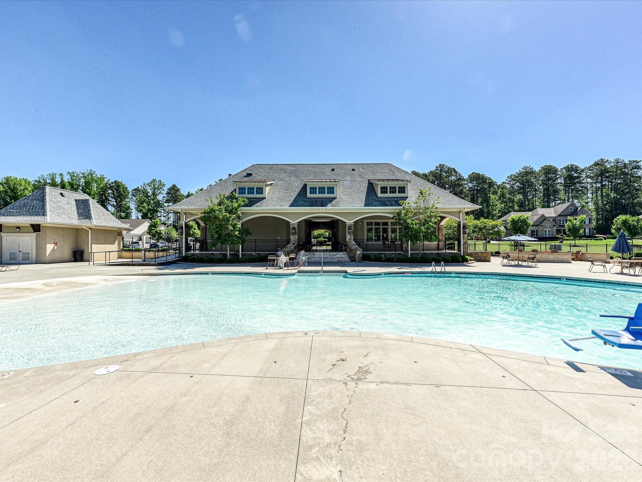 101 Enclave Boulevard Matthews NC 28104