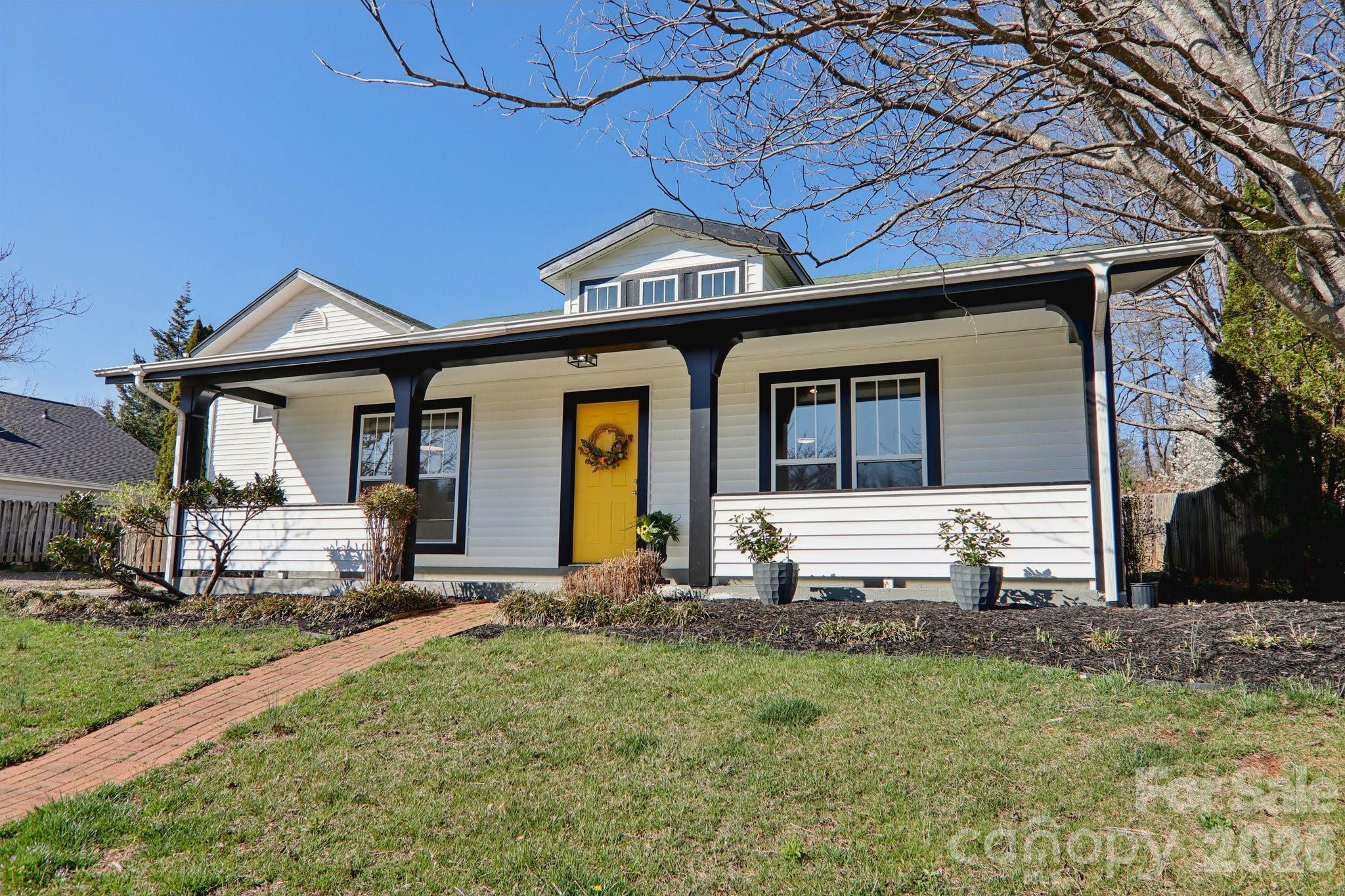 3 Rosemont Court Asheville NC 28803