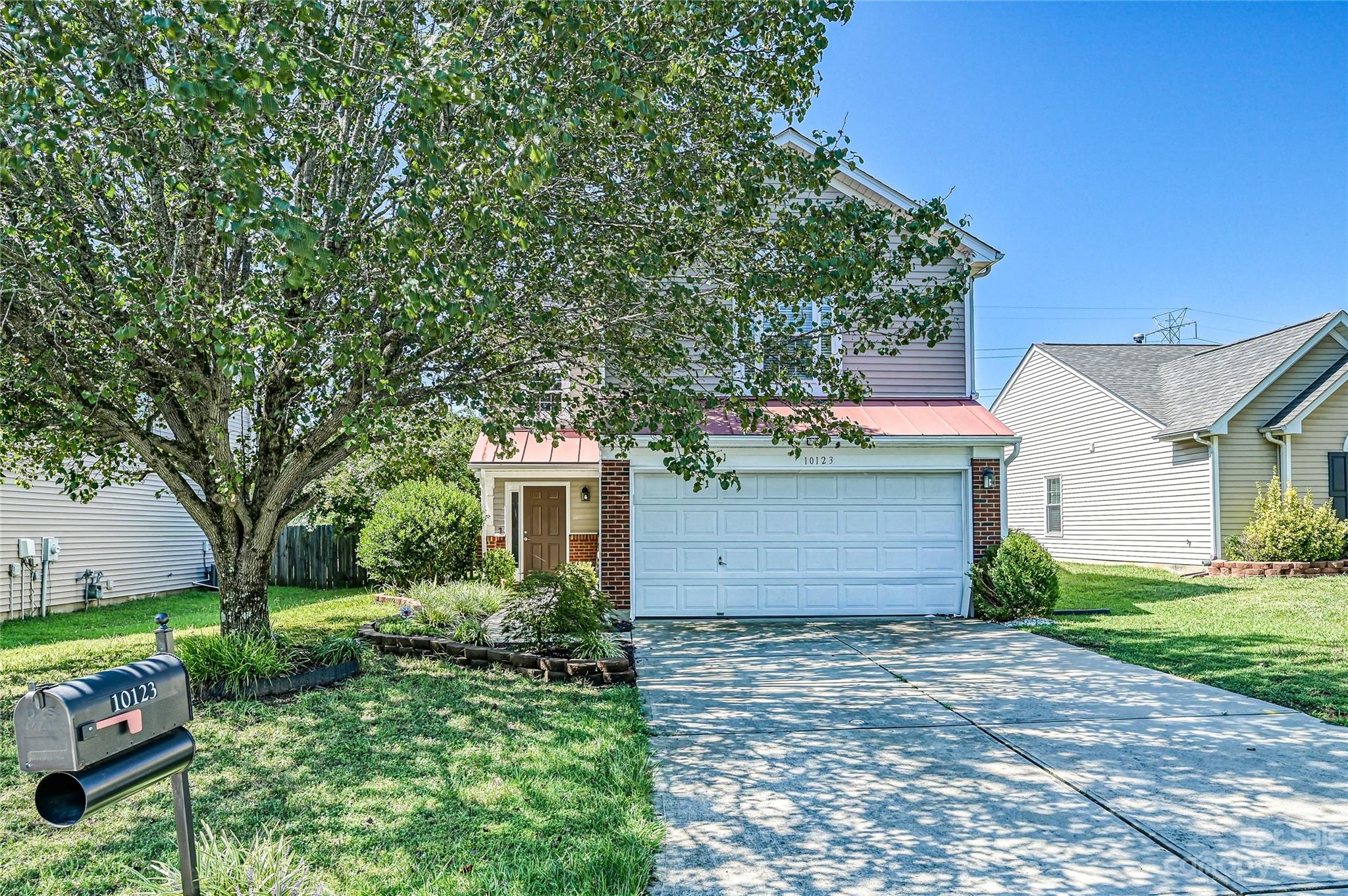 10123 Green Hedge Avenue Charlotte NC 28269