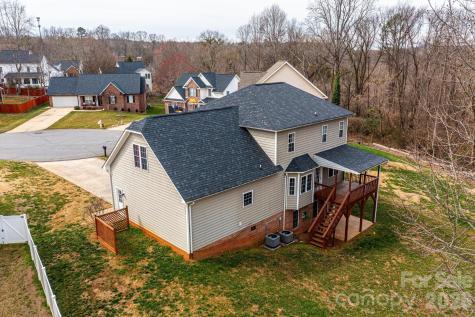 2640 Ironwood Drive Hickory NC 28602