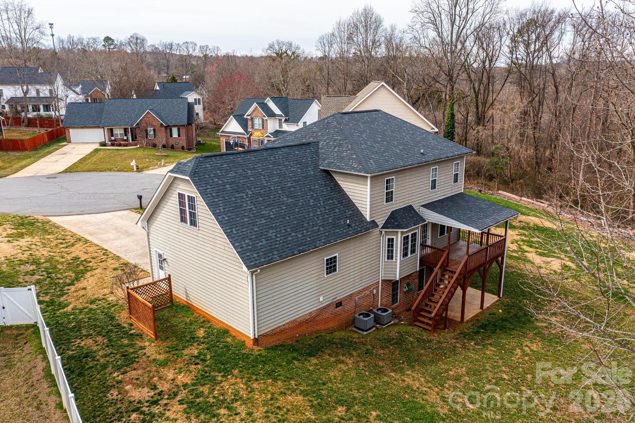 2640 Ironwood Drive Hickory NC 28602