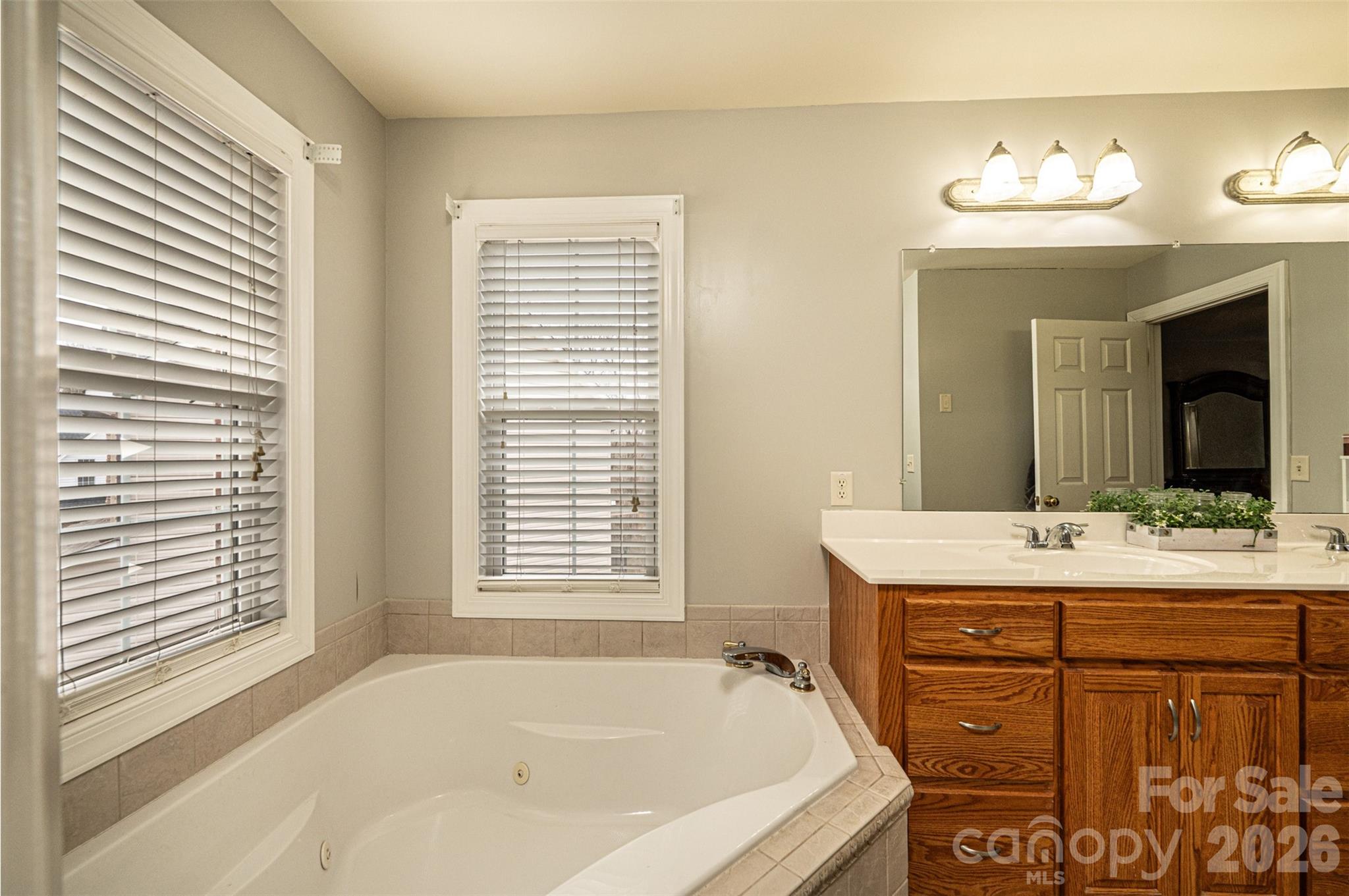 2640 Ironwood Drive Hickory NC 28602