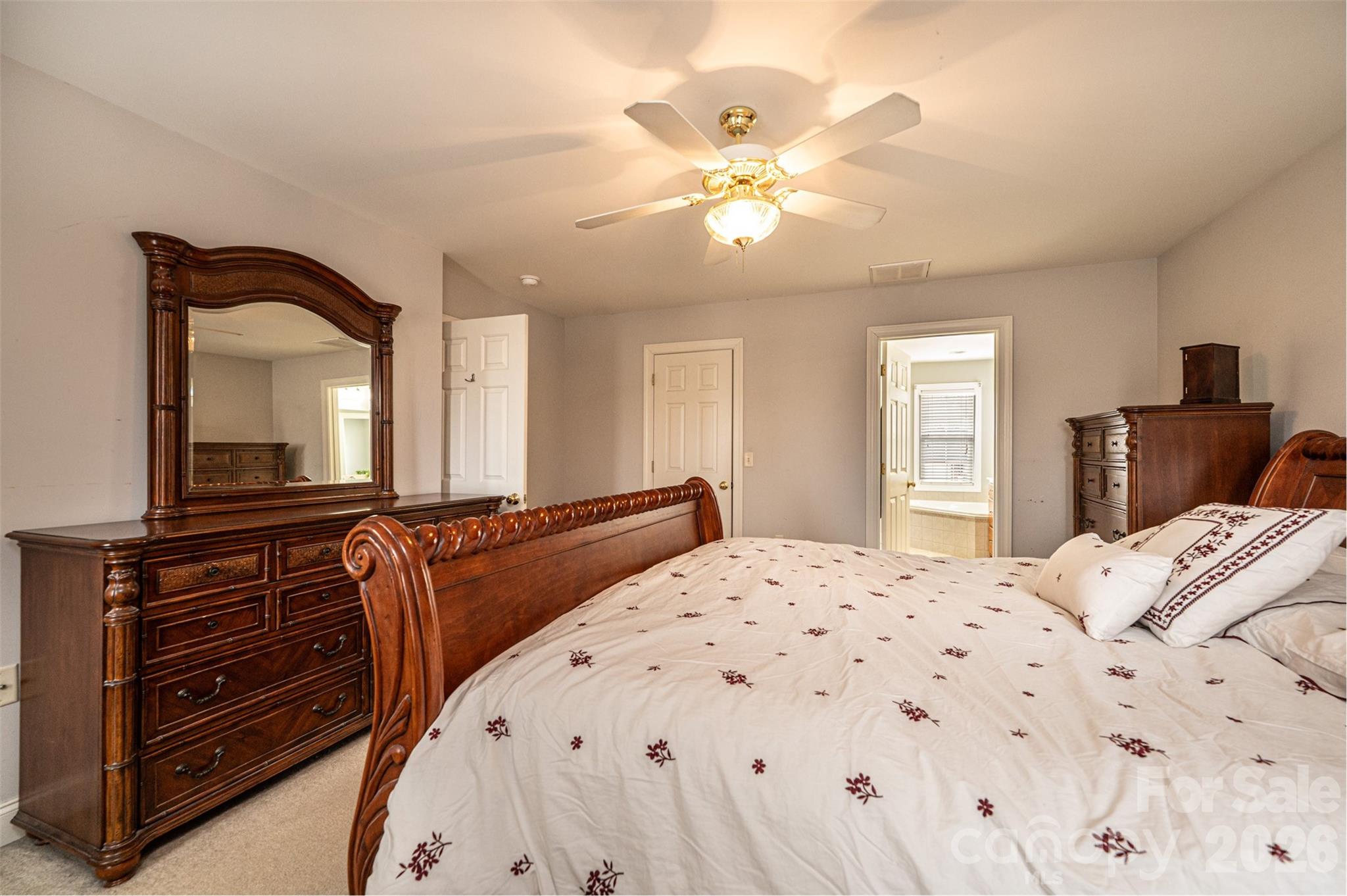 2640 Ironwood Drive Hickory NC 28602