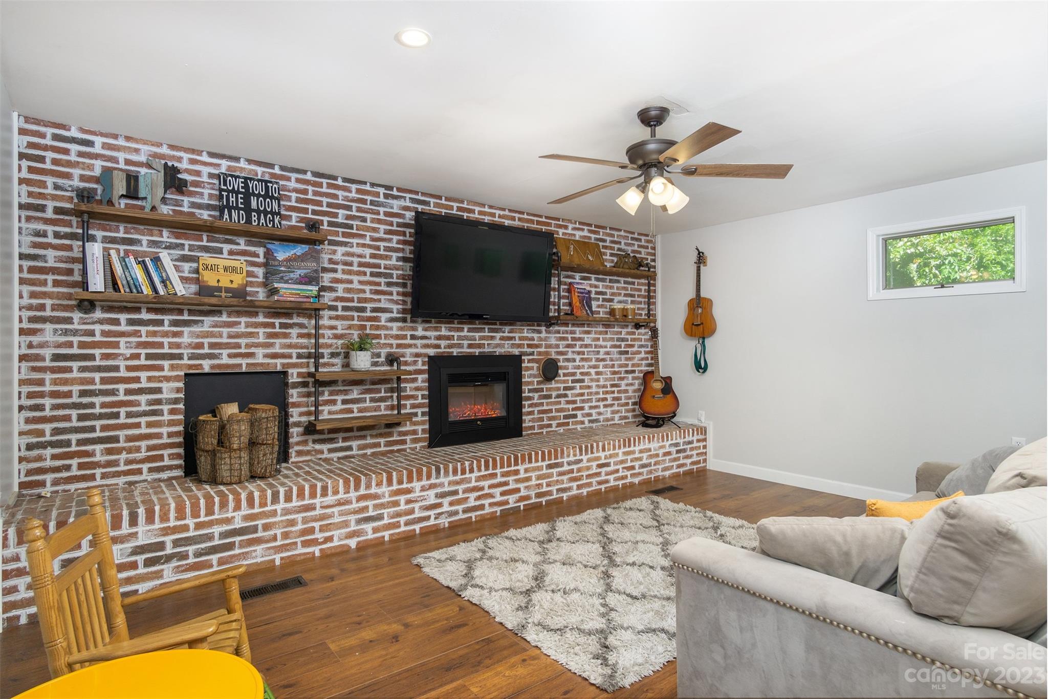 13 Woodfield Road Arden NC 28704