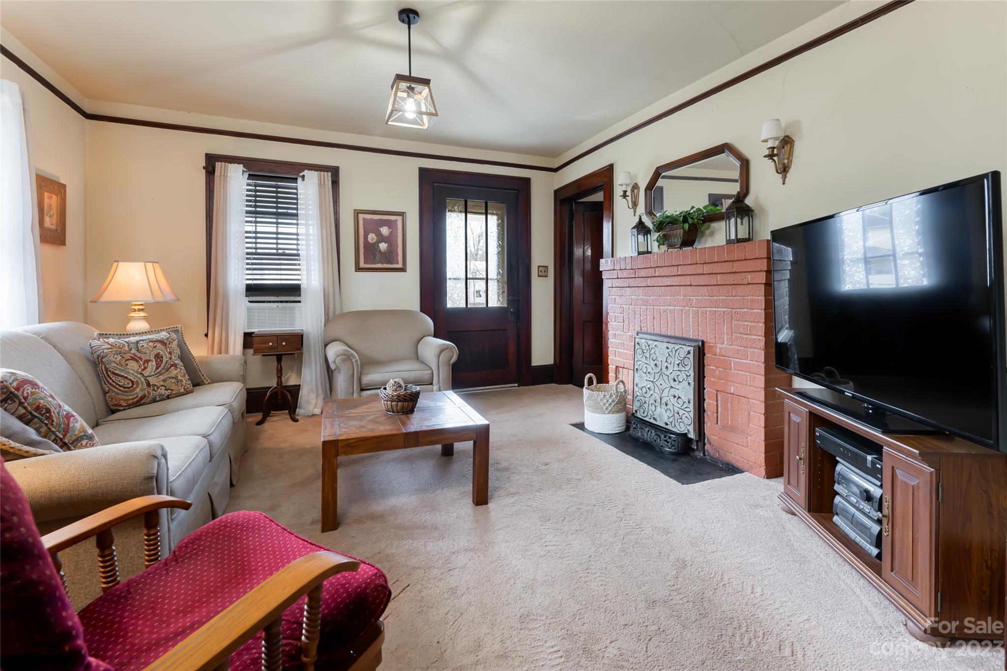19 North Street Asheville NC 28801