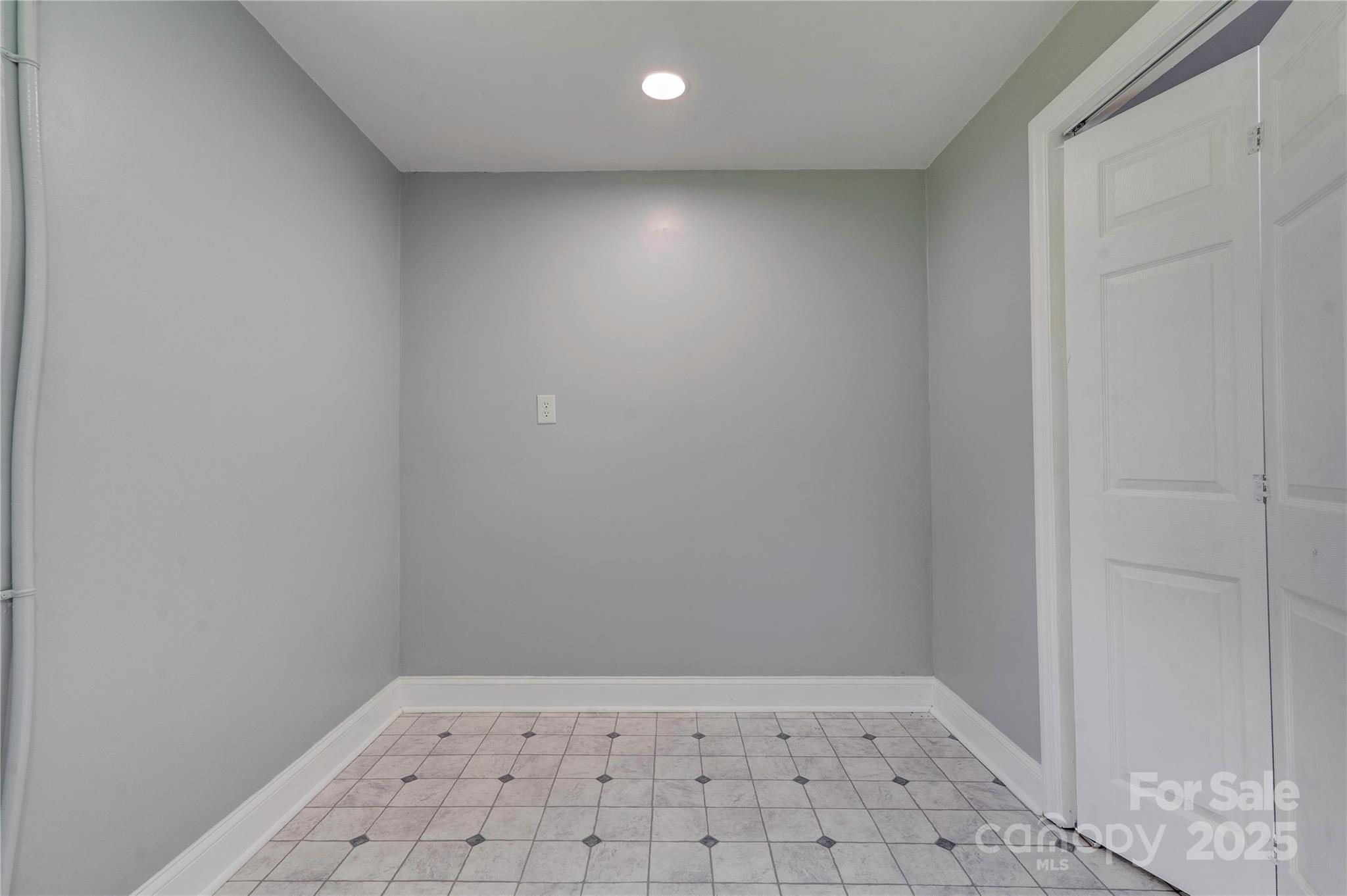 231 London Road Lawndale NC 28090