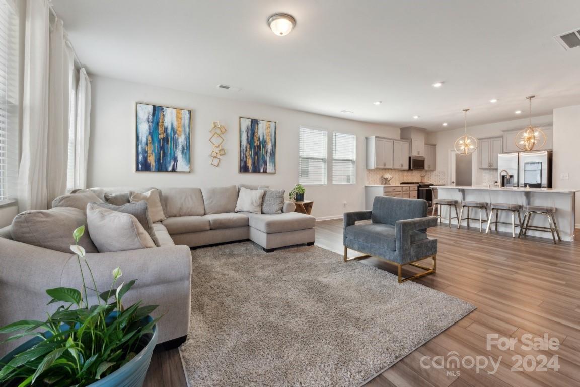 2017 Boynton Street Charlotte NC 28269