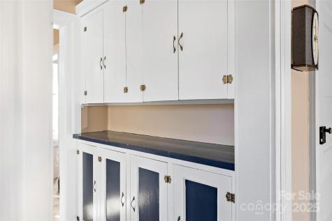 125 Church Street Black Mountain NC 28711