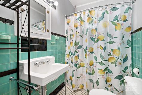 125 Church Street Black Mountain NC 28711