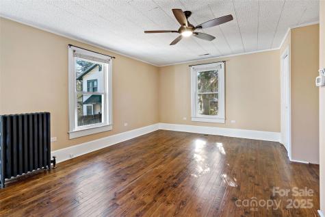 125 Church Street Black Mountain NC 28711