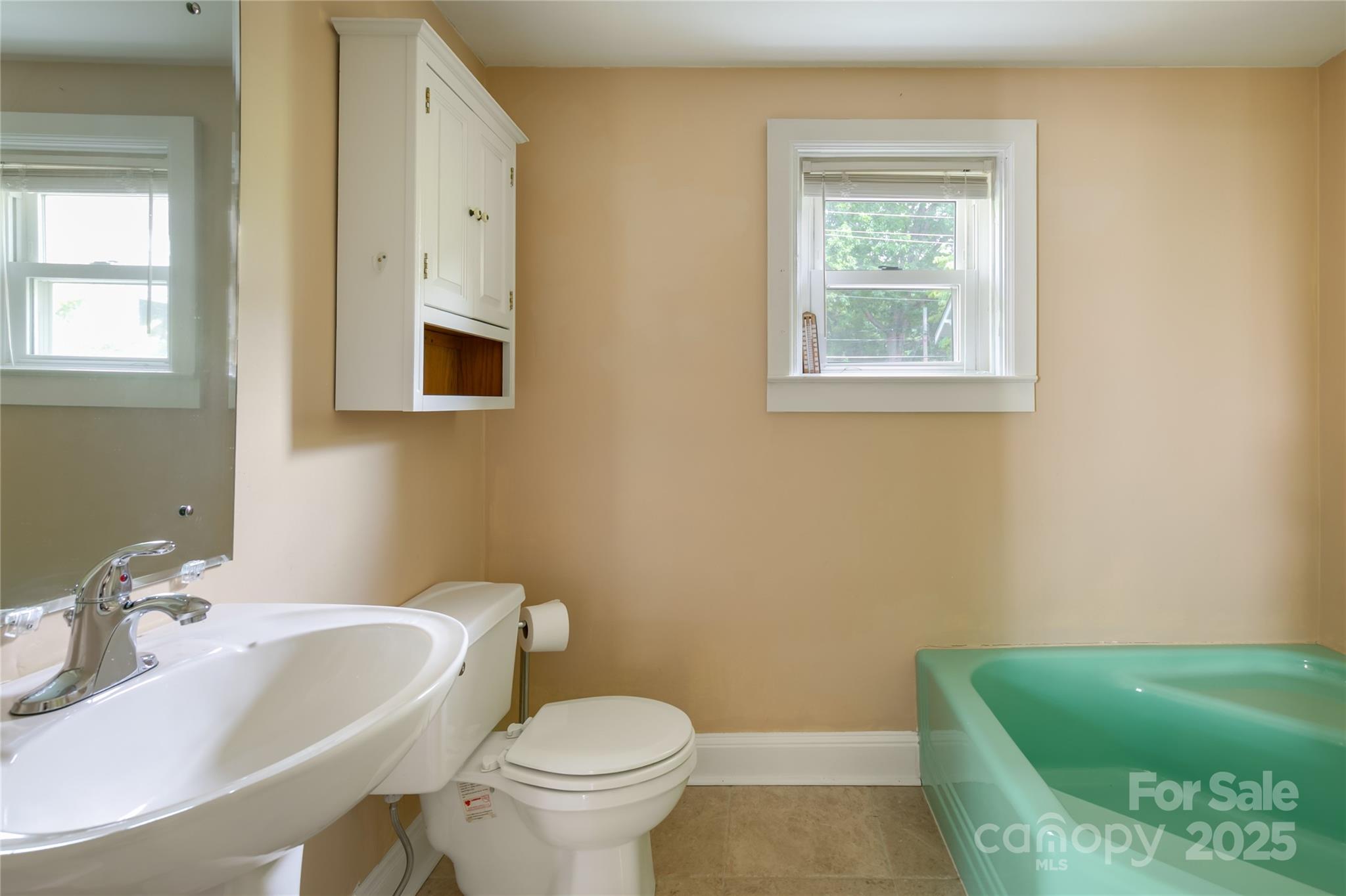 125 Church Street Black Mountain NC 28711