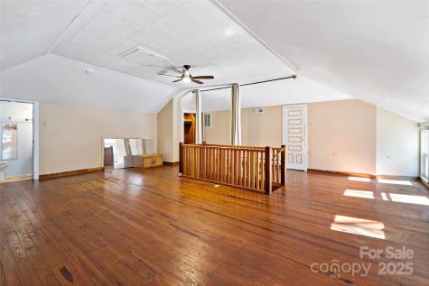 125 Church Street Black Mountain NC 28711